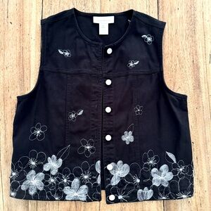 Susan Bristol Black Embroidered Button-Front Vest – Size Medium